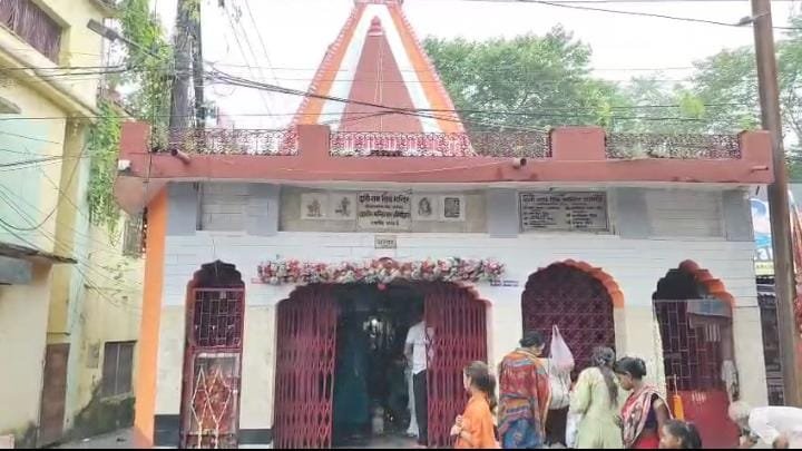 सावन की अंतिम सोमवारी पर शिवालयों में उमड़ी श्रद्धालुओं की भीड़…