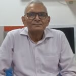 क्या आप यकीन करेंगे कि किसी डॉक्टर पर 34 विजिलेंस केस और लूट, डकैती के 18 केस दर्ज हुए हों और वह सभी केसों से बेदाग निकल आए…