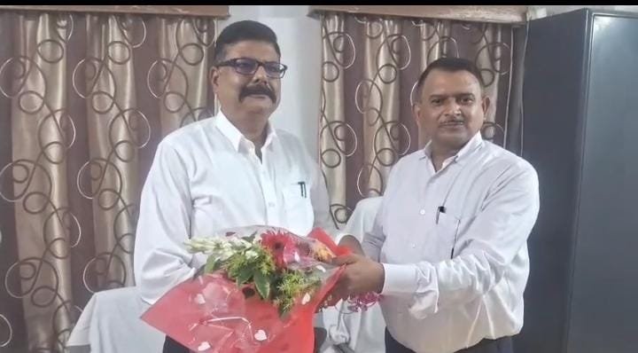 रामप्रवेश सिंह बने धनबाद अंचल अधिकारी, राजस्व मामलों में तीव्र निष्पादन का वादा…