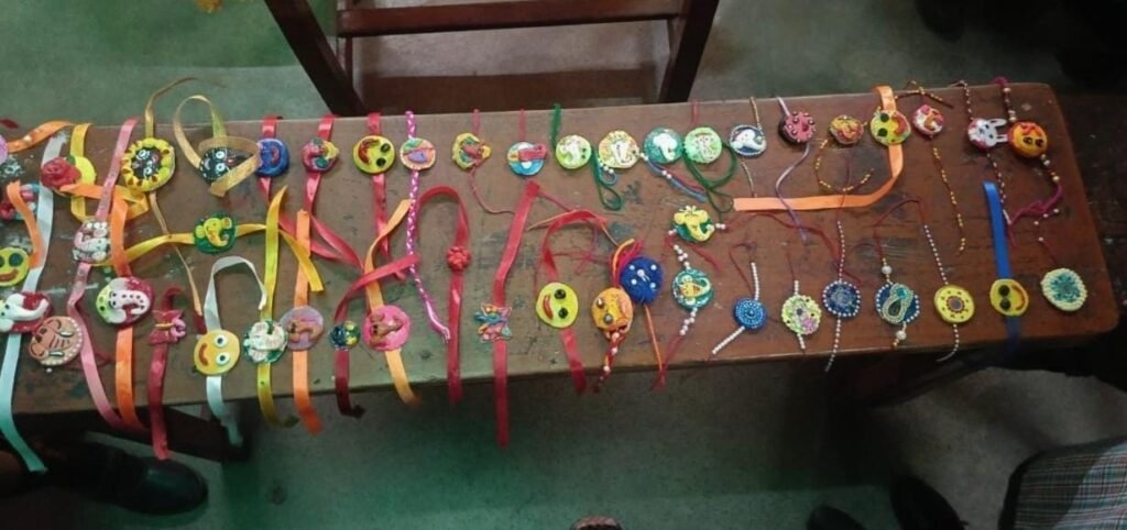 “राखी बनाना केवल कला नहीं, संस्कृति से जुड़ाव है” – नीरज अग्रवाल…