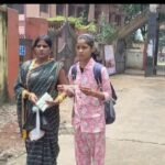 जेल में भाईयों को राखी बांधने पहुंची बहनें…