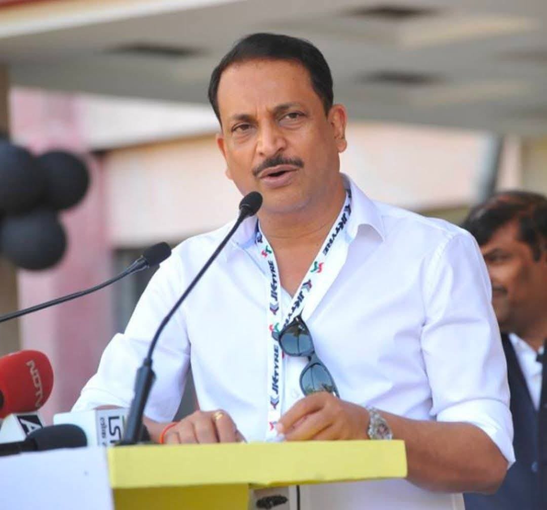 अमित शाह के गुट के बालियान को हरा कर दिल्ली कांस्टीट्यूशन क्लब पर राजीव प्रताप रूडी ने जीत दर्ज़ की..