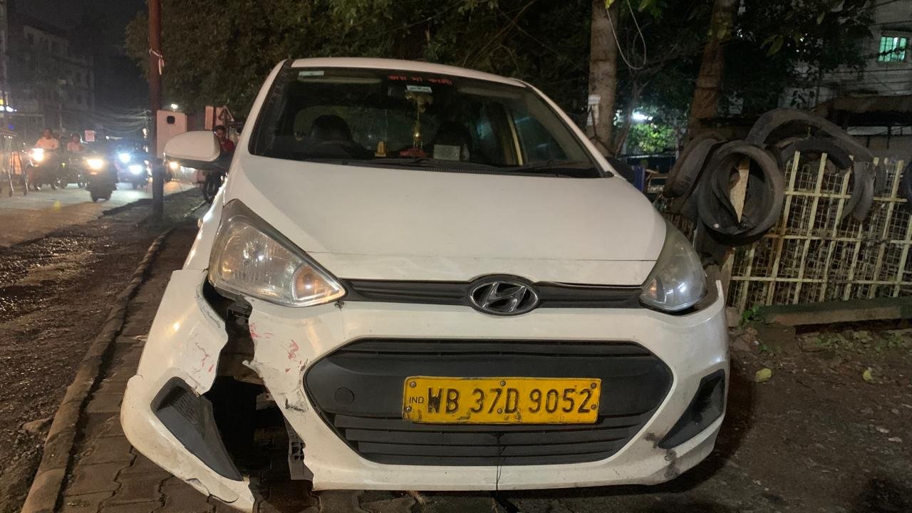 शराब के नशे मे धुत कार चालक ने मोटरसाईकल चालक को रोंदा स्थिति गंभीर…