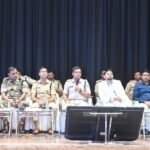 धनबाद डीसी ने कह,नियम के अनुसार लैंड ट्रांसफर करें बीसीसीएल, रजिस्ट्री से पहले रैयतों को दें मुआवजा…