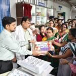 उपायुक्त ने माताओं को प्रदान की न्यूट्रिशन किट, नवजात शिशु के लिए बेबी किट…