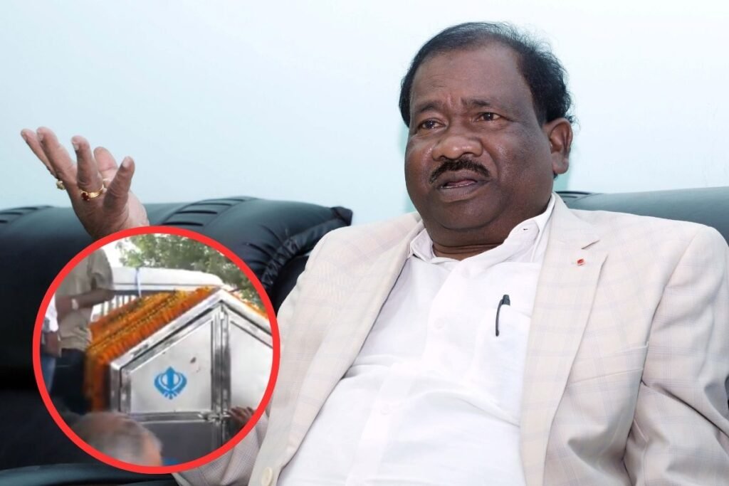 Ramdas Soren Death News : झारखंड के शिक्षा मंत्री रामदास सोरेन का पार्थिव शरीर रांची लाया गया, रखा जाएगा विधानसभा परिसर में…