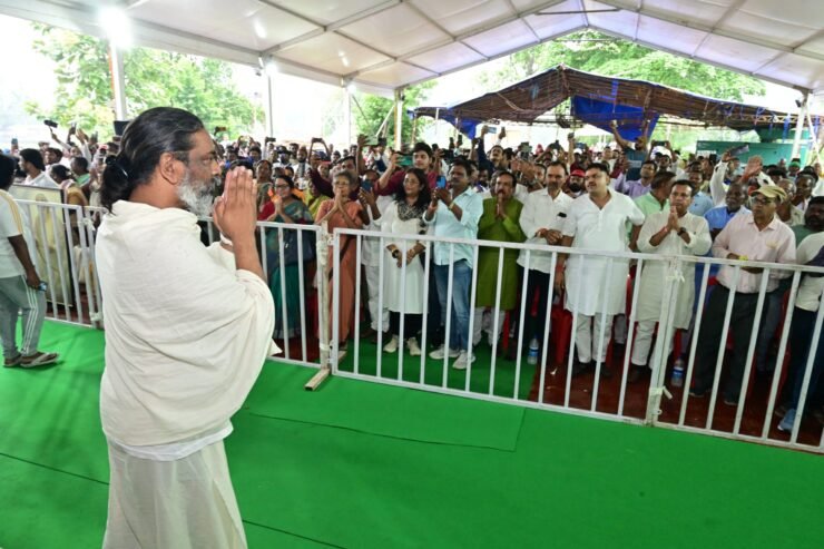 नेमरा में उमड़ा श्रद्धांजलि का सैलाब, ‘गुरुजी’ जननायक के रूप में किये गये याद…