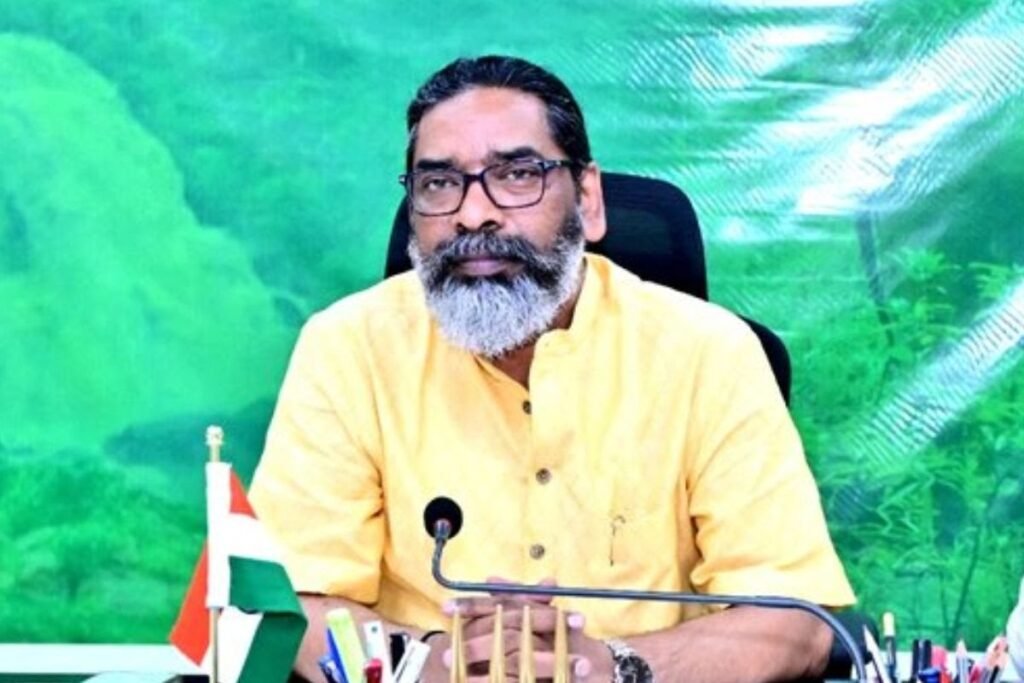 2 सितंबर को सम्मान समारोह: सीएम हेमंत सोरेन शिक्षकों को देंगे नियुक्ति पत्र, 10वीं-12वीं के टॉपर्स होंगे पुरस्कृत…