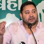 तेजस्वी यादव ने प्रेस कॉन्फ्रेंस में फर्जी वोटर कार्ड दिखाया… चुनाव आयोग ने भेजा नोटिस, स्पष्टीकरण मांगा…