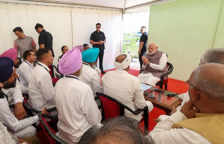 पंजाब बाढ़ राहत : पीएम मोदी ने की 1,600 करोड़ रुपए की आर्थिक मदद की घोषणा, अनाथ बच्चों को मिलेगा PM CARES का सहारा…