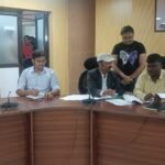 जन शिकायत के प्रभारी पदाधिकारी ने सुनी जनता की समस्याएं…