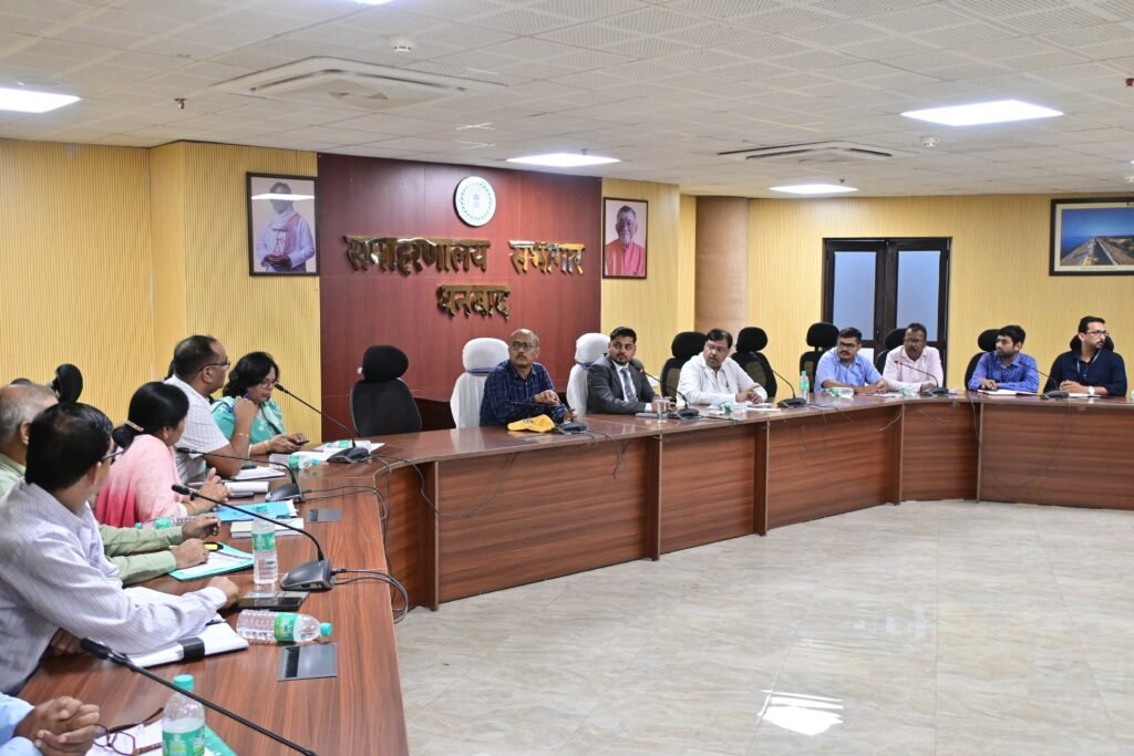 बायो मेडिकल वेस्ट एजेंसी बदलने का निर्णय…