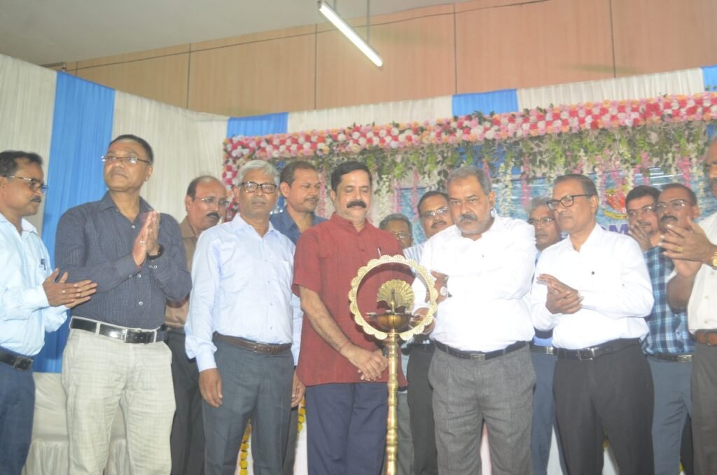 बीआईटी सिंदरी में बी टेक प्रथम वर्ष के छात्रों का परिचयात्मक सत्र के साथ अभियांत्रिकी जीवन प्रारंभ…