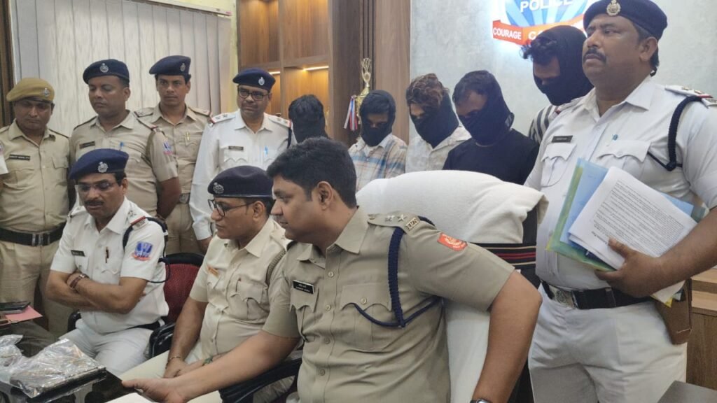 जावेद हत्याकांड मामले मे शूटर गैंग का एक और सदस्य हथियार और तीन जिंदा कारतूस के साथ गिरफ्तार…