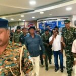 धनबाद : सांसद ढुलू महतो ने असर्फी हॉस्पिटल में डुमरी विधायक जयराम महतो का जाना हालचाल…