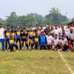 रेलवे ग्राउंड में फ़ुटबॉल मैच का आयोजन…