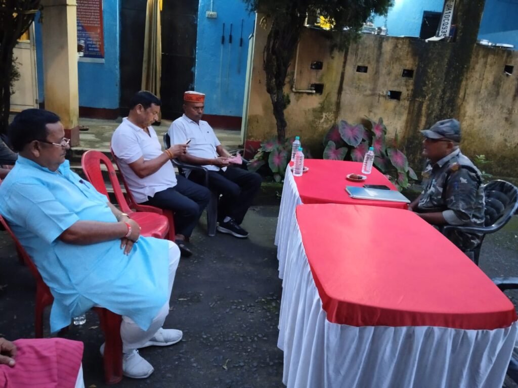 दूर्गा पूजा को लेकर अलकडीहा ओपी में शांति समिति की बैठक संपन्न…