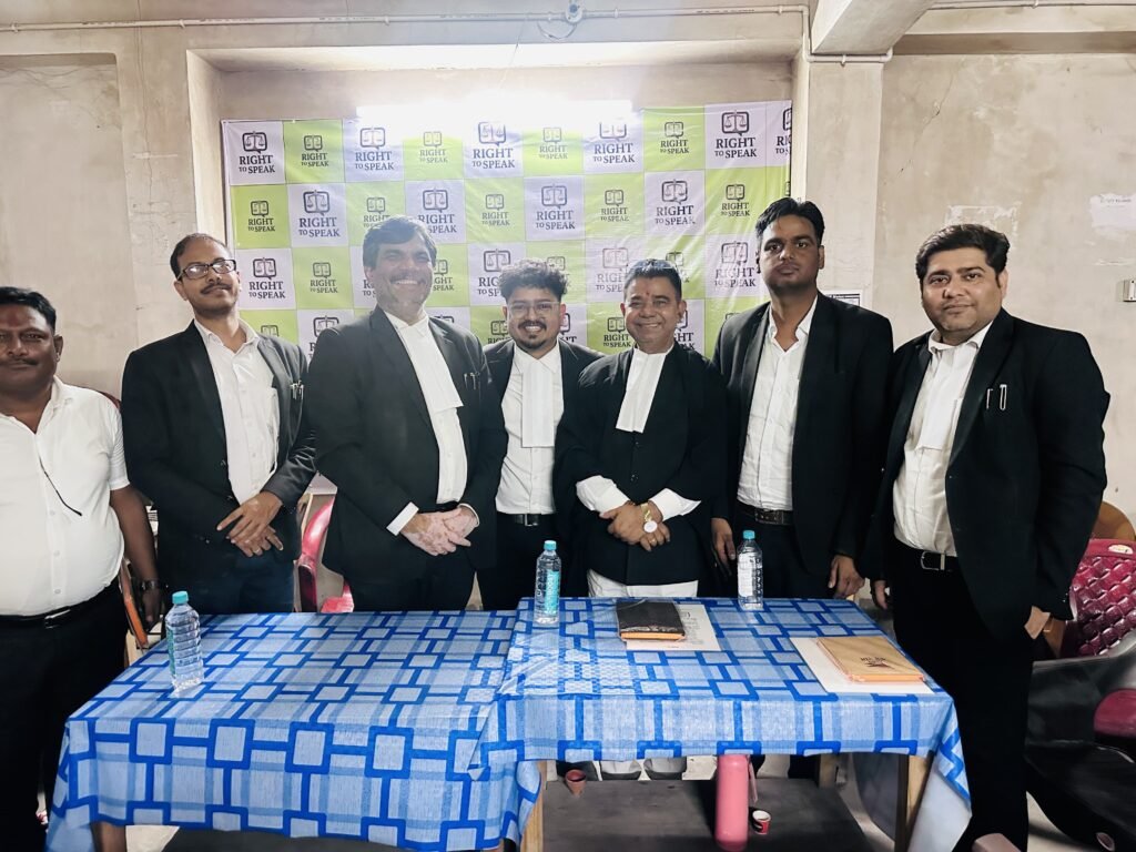 धनबाद बार एसोसिएशन के नवनिर्वाचित पदाधिकारियों का सम्मान समारोह आयोजित…