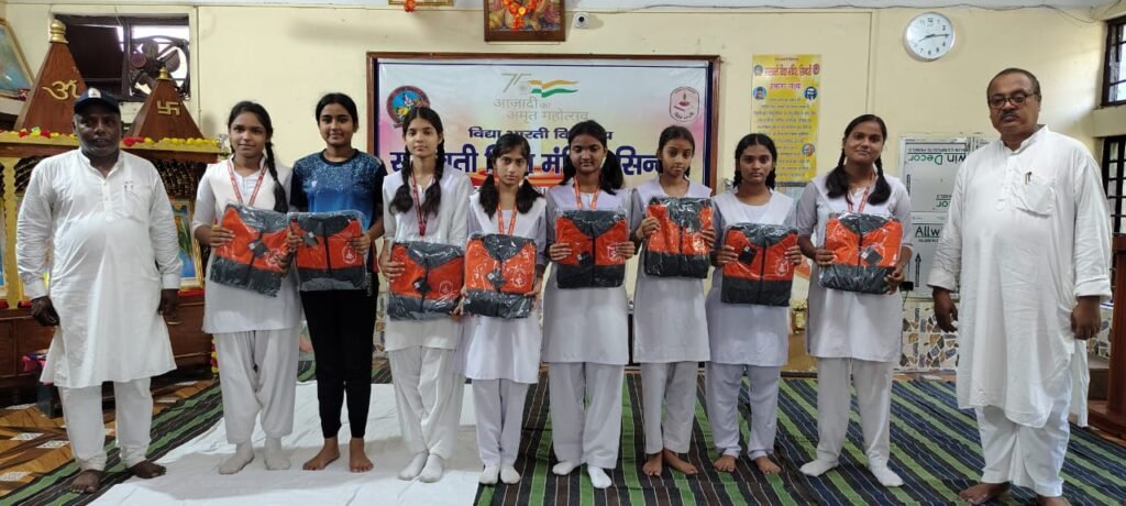 सरस्वती विद्या मंदिर, सिंदरी में खेल सम्मान समारोह का आयोजन…