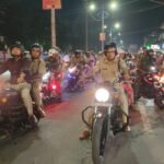 उपायुक्त व एसएसपी ने बाइक से फ्लैग मार्च कर जिले का किया भ्रमण…