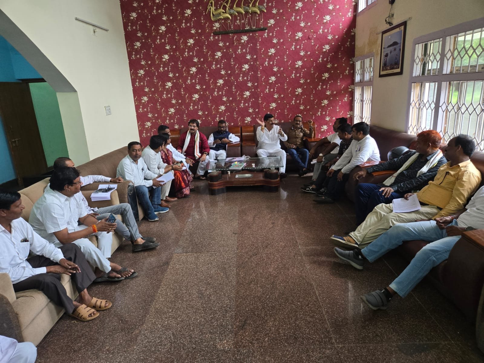 कांग्रेस शुरू करेगी… वोट चोर गद्दी छोड़ हस्ताक्षर अभियान…