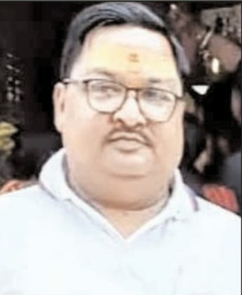 सिंदरी के पत्रकार राहुल पाण्डेय पर जानलेवा हमला और हुआ छिनतई…