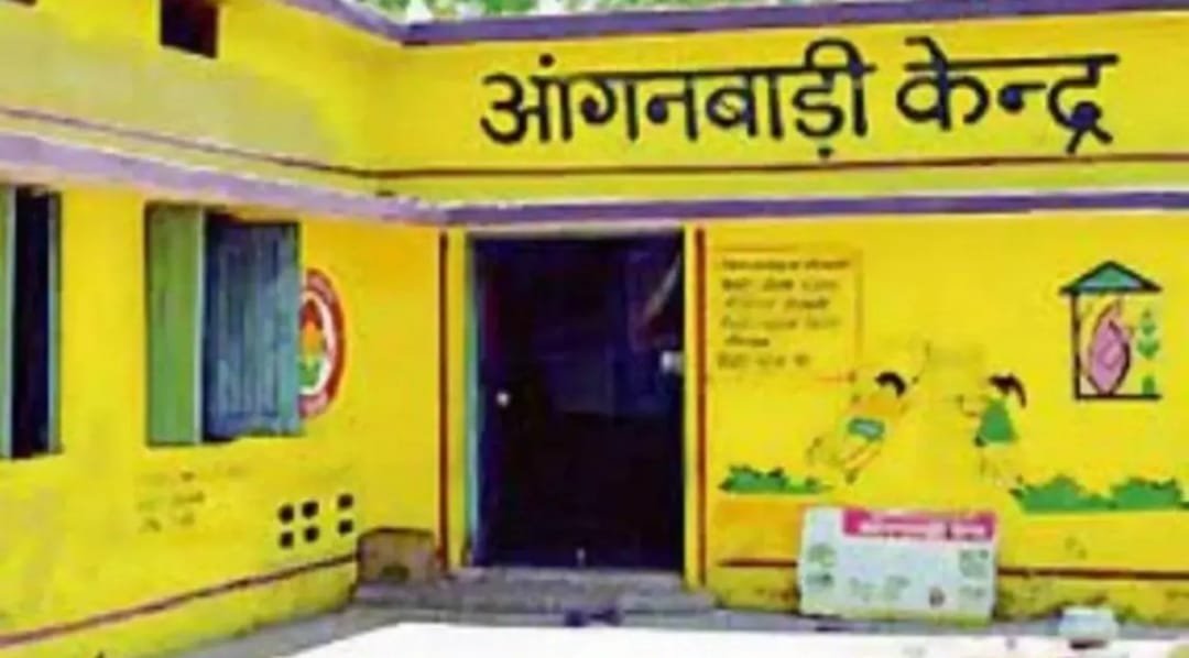 धनबाद में आंगनबाड़ी सेविकाओं को ट्रेनिंग के लिए बुलाकर रखा भूखा, समय से पहले कर दी छुट्टी…