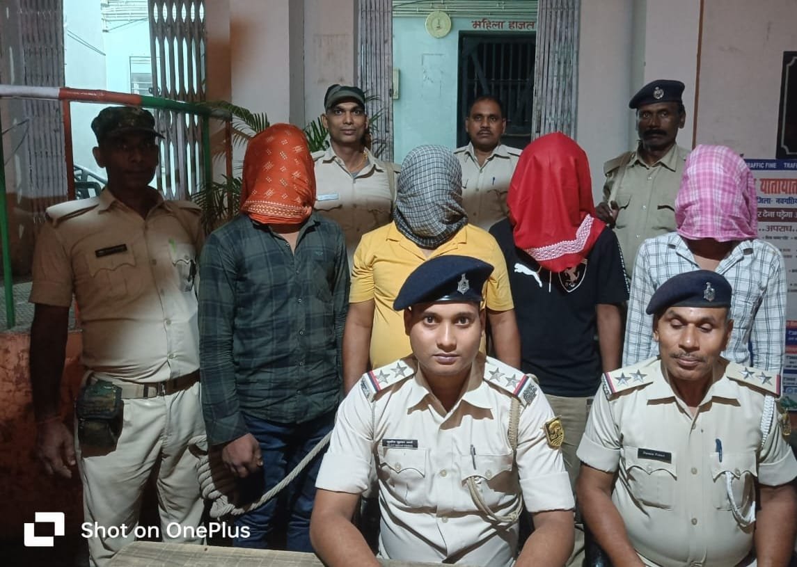 18 लाख रुपये की कथित लूट का पुलिस ने किया खुलासा, निकली फर्जी साजिश; मुख्य आरोपी सहित कई गिरफ्तार…