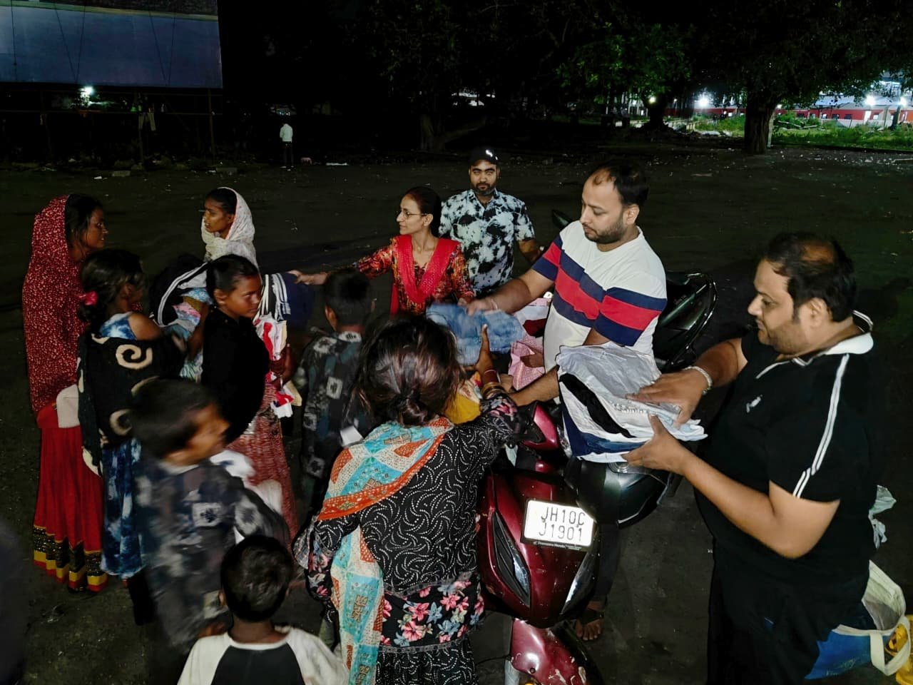 “ज़रूरतमंदों के चेहरे पर मुस्कान लाना ही ‘थ्रेड्स ऑफ केअर’ का असली उद्देश्य है” – संकल्प अग्रवाल…