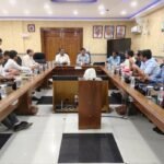 ECR AGM धनबाद से गोमो तक फुट प्लेट निरीक्षण, गोमो लोको शेड का निरीक्षण एवं मंडल रेल प्रबंधक कार्यालय में अधिकारियों के साथ की बैठक ..