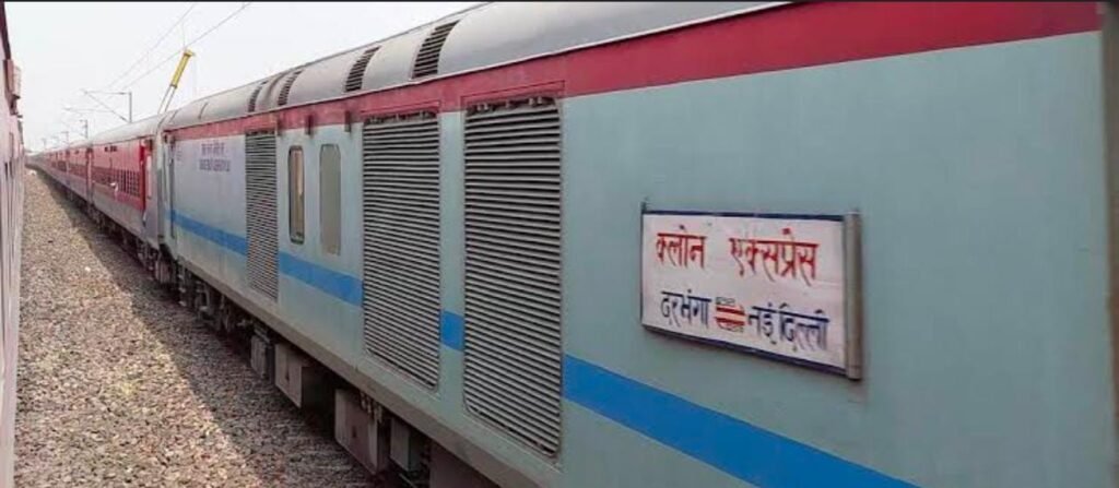 धनबाद होकर चलेगी चर्लपल्ली-बरौनी स्पेशल,रेलवे ने जारी की सूचना, टिकटों की बुकिंग जारी…