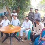 गांव-गांव पहुंचे सांसद विजय हांसदा, जनता से लिया सीधा फीडबैक…