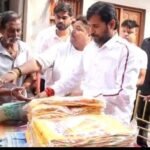 छठ महापर्व पर समाजसेवी कुंभनाथ सिंह ने महिलाओं के बीच साड़ी व दूध का वितरण किया…