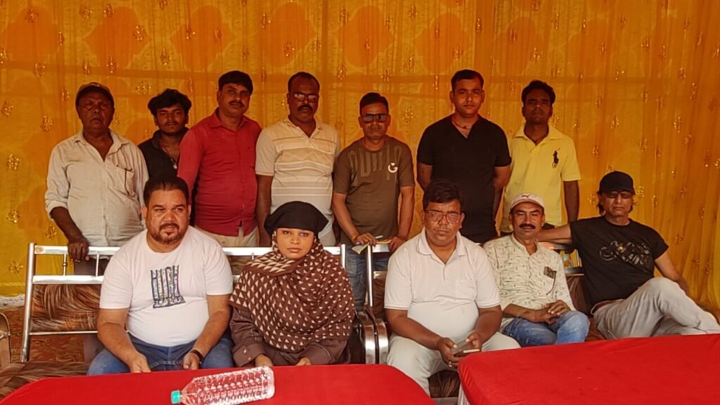 श्री श्री छठ पूजा सेवा समिति नव युवक संघ, संजय नगर कालीमंडा के सदस्यों ने की प्रेसवार्ता…