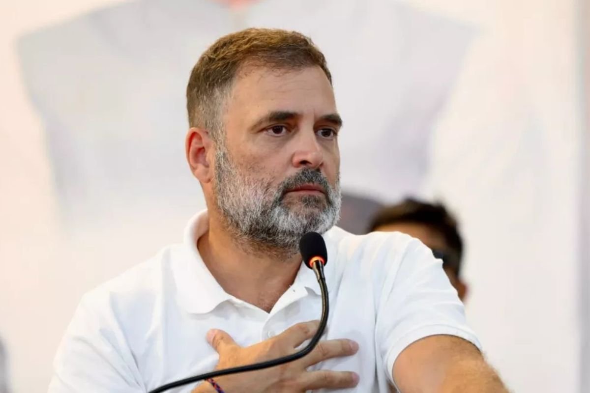 बिहार चुनाव में इंट्रेस्ट नहीं ले रहे राहुल गांधी, बंगाल में प्रचार अभियान के लिए जारी किया डेट…