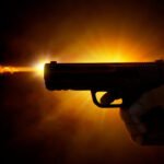 शराब पीने से मना करना एक परिवार का पड़ा भारी, उपद्रवियों ने की चार राउंड फायरिंग…