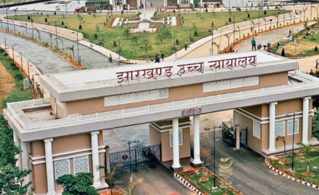 झारखंड हाई कोर्ट का बड़ा आदेश, डॉक्टर की पर्ची के बिना कफ सीरप की न हो बिक्री…