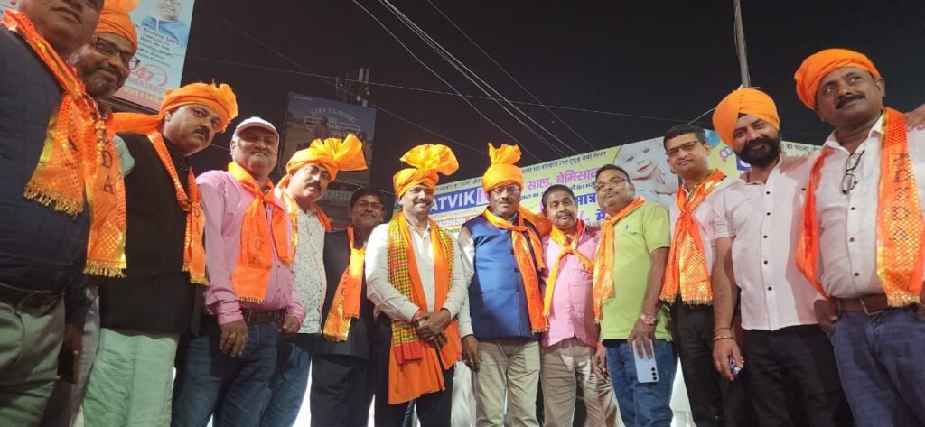 भव्य शोभा यात्रा में धनबाद जिला डेकोरेटर्स एसोसिएशन की सराहनीय सेवा…