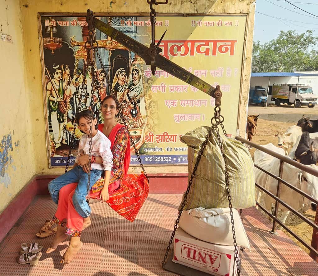 कार्तिक पूर्णिमा पर गौ सेवा एवं तुला दान का पावन आयोजन…