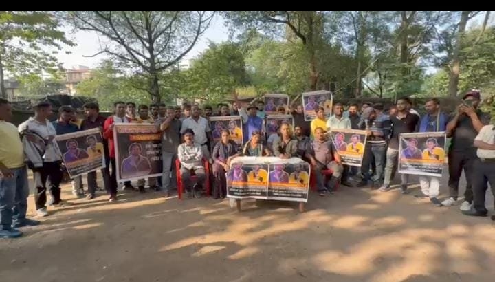 कलाकार के साथ मारपीट पर फूटा आक्रोश, बड़ी संख्या में जुटे धनबाद के कलाकार…