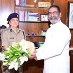 मुख्यमंत्री हेमन्त सोरेन से नवनियुक्त प्रभारी डीजीपी तदाशा मिश्रा ने की शिष्टाचार भेंट…