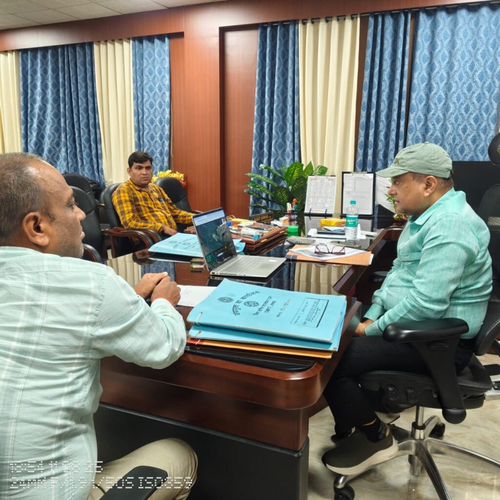 झारखंड की रजत जयंती समारोह की तैयारियों को लेकर उप विकास आयुक्त ने की बैठक…