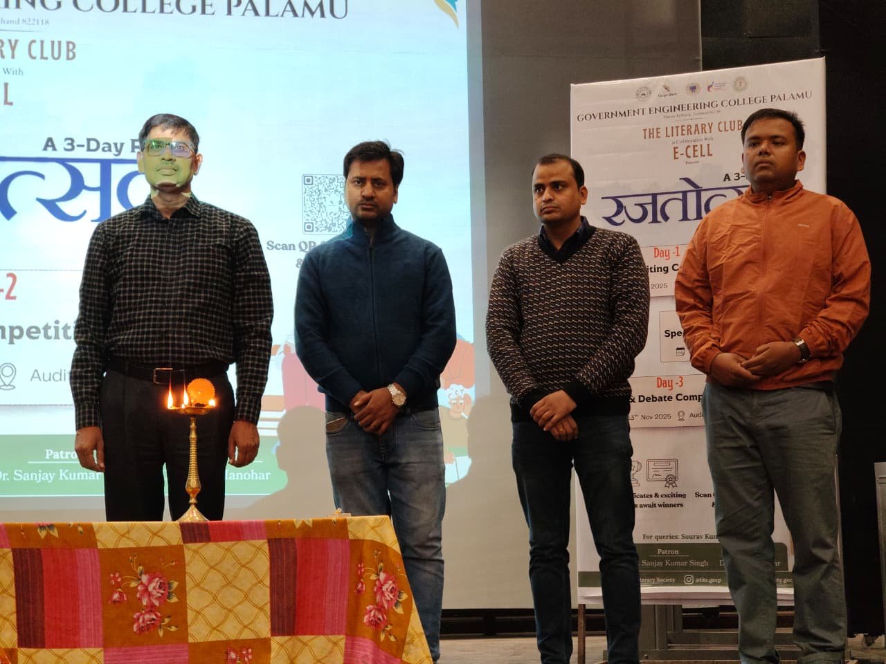 जीईसी पलामू में ‘रजतोत्सव’ के दूसरे दिन बौद्धिक सत्र का आयोजन: छात्रों ने झारखंड के संसाधनों और पलायन जैसे गंभीर मुद्दों पर की चर्चा…