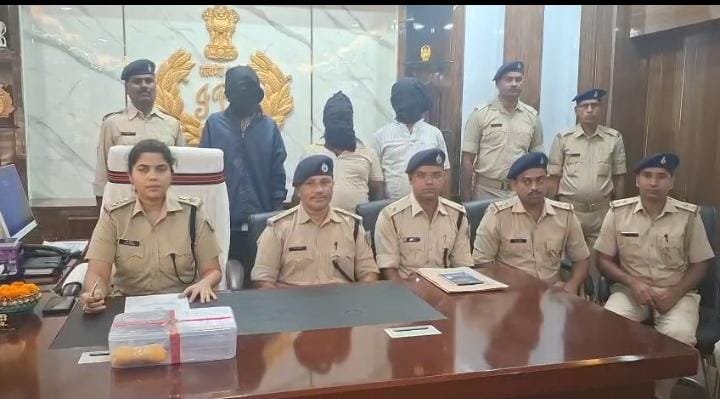 पाकुड़ में जमीन विवाद को लेकर गोलीकांड का खुलासा — चर्चित पत्थर व्यवसायी जियाउल शेख और बेटा शोएब अख्तर गिरफ्तार…