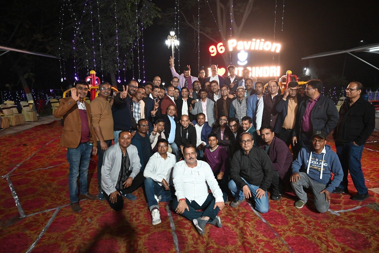 बीआईटी सिंदरी में 1996 बैच के पूर्ववर्ती छात्रों के योगदान से 96 पैविलियन (ओपन जिम एवं पार्क) का भव्य उद्घाटन हुआ…
