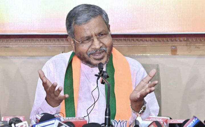 बाबूलाल मरांडी ने कहा—हाऊस के निर्देश पर पुलिस प्रशासन और कोल माफिया की साझेदारी में हो रही कोयले की लूट…