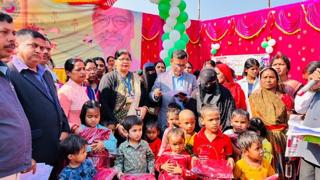 134 को वृद्धा पेंशन, 106 को इनकम सर्टिफिकेट सहित 942 आवेदनों का निष्पादन…