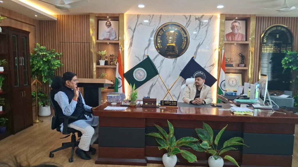 सड़क और स्ट्रीट लाइट को लेकर MLA राज ने की डीसी से मुलाकात…