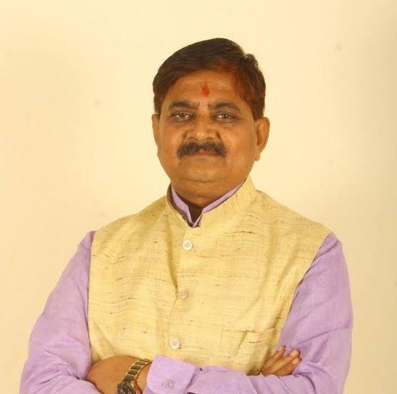 झारखंड के सर्वश्रेष्ठ विधायक चुने गए धनबाद के बीजेपी विधायक राज सिन्हा…