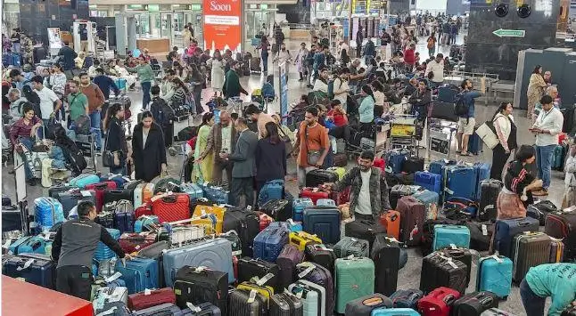 घरेलू हवाई किराये पर सरकार ने लगाई कैप, अब 7,500 से 18,000 रुपये के बीच तय होगा…